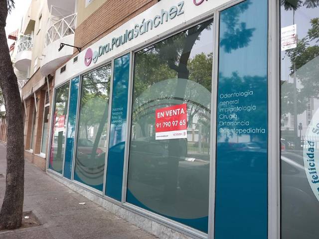 Local comercial en Venta en Puertas del sur - Guadabajaque