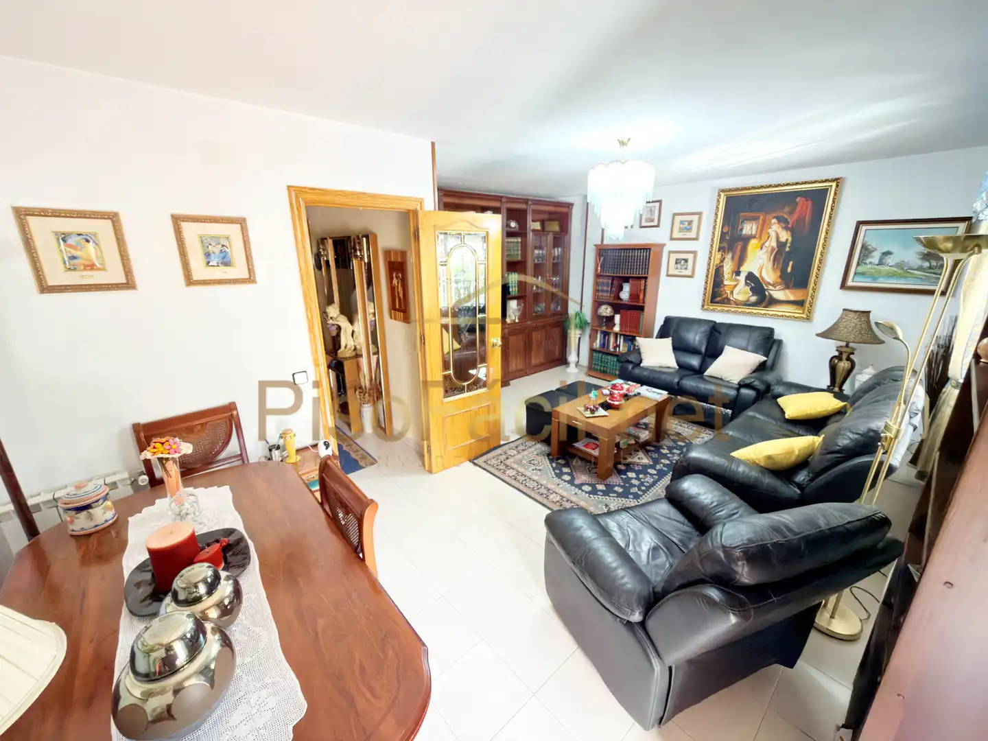 Sala d'estar de Casa o xalet en venda en Parla amb Aire condicionat, Calefacció i Jardí privat