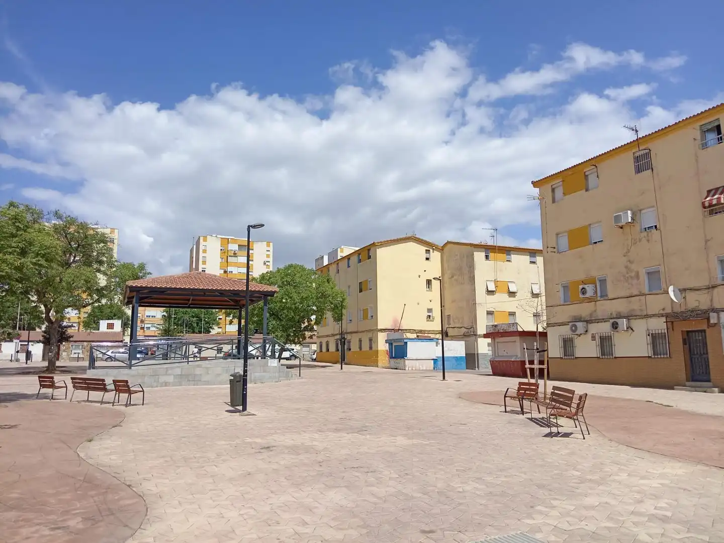 Vista exterior de Pis en venda en Huelva