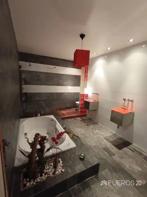 Piso en venta en Txabarri - La Unión - Vista Alegre
