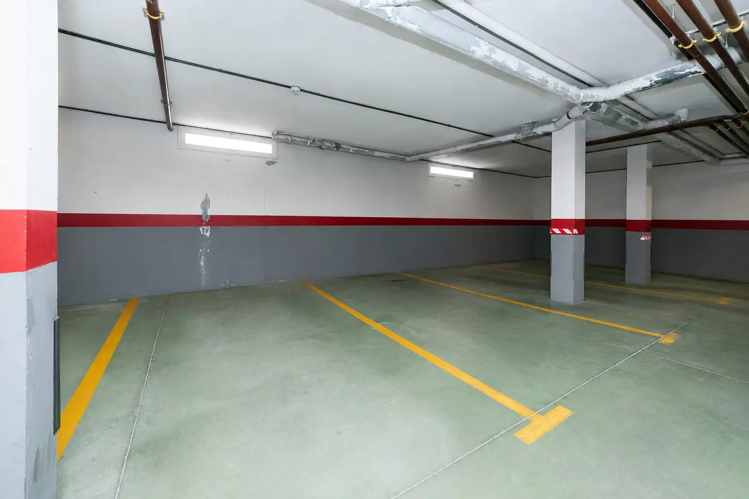 Aparcament de Pis en venda en Collado Villalba amb Calefacció, Terrassa i Traster