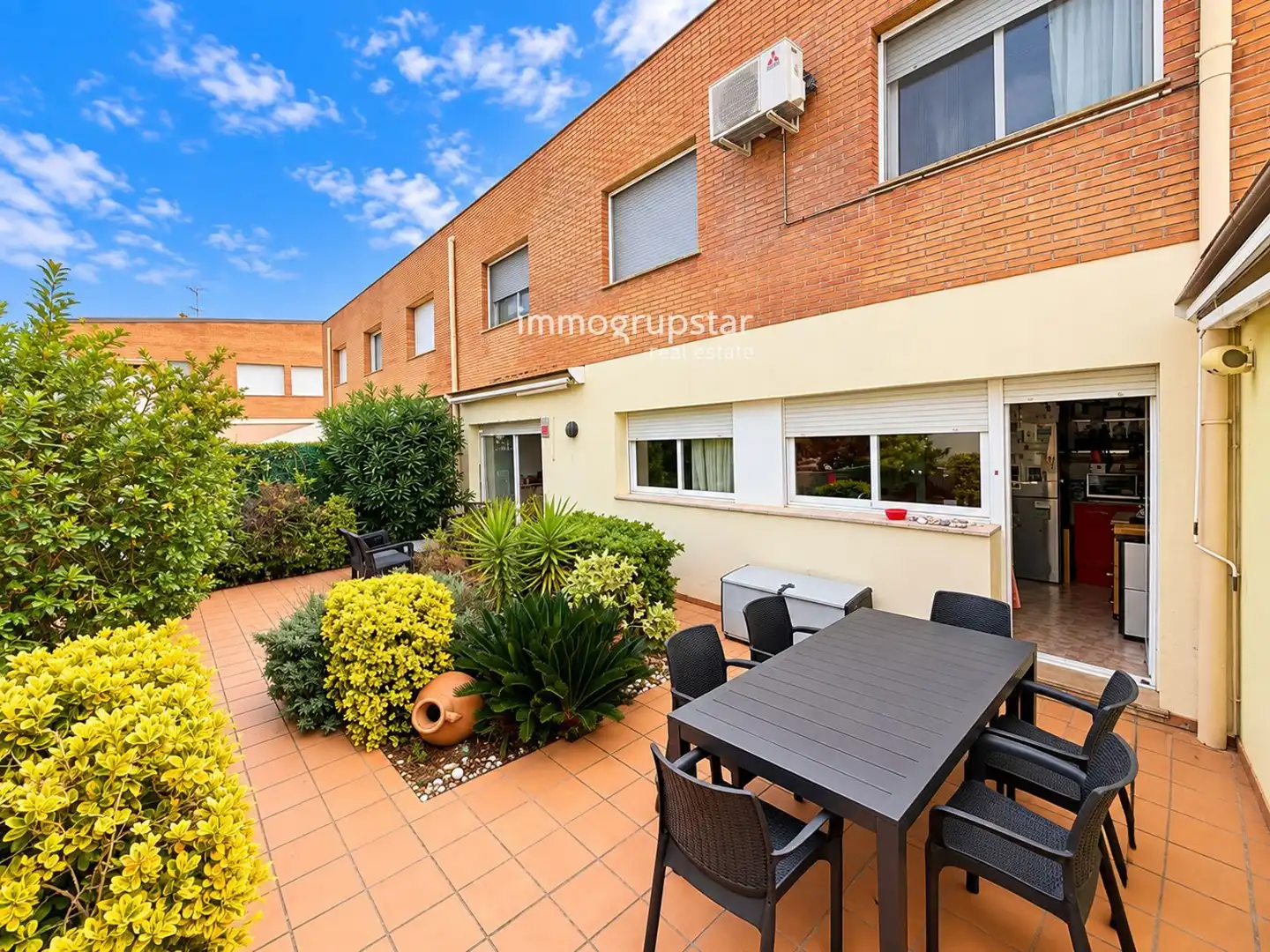 Reihenhaus mit Terrasse zum Verkauf in Galceran de Requesens, imagen 10