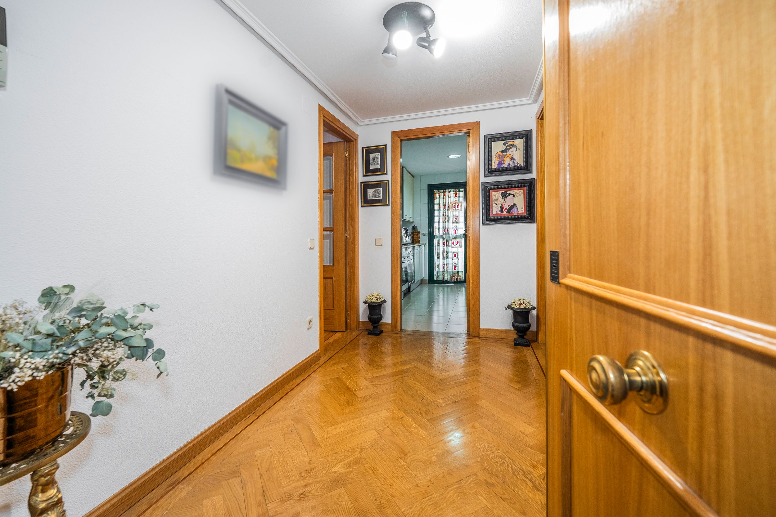 Piso en venta en  Madrid Capital con Aire acondicionado, Calefacción y Trastero