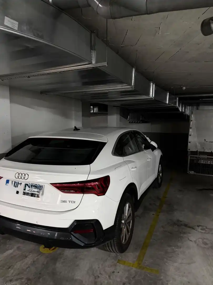 Parkplatz von Wohnung zur Miete in La Zubia