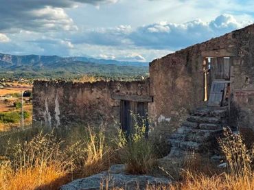 Residential land for sale in Calle Tremedal 23