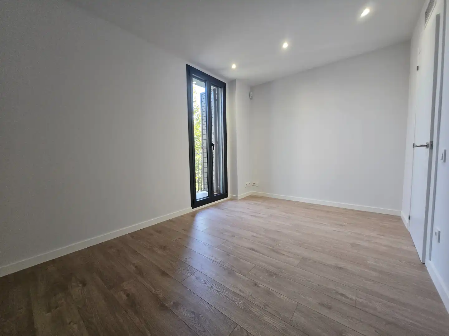 Apartament amb balcó de lloguer a Centre, imagen 15