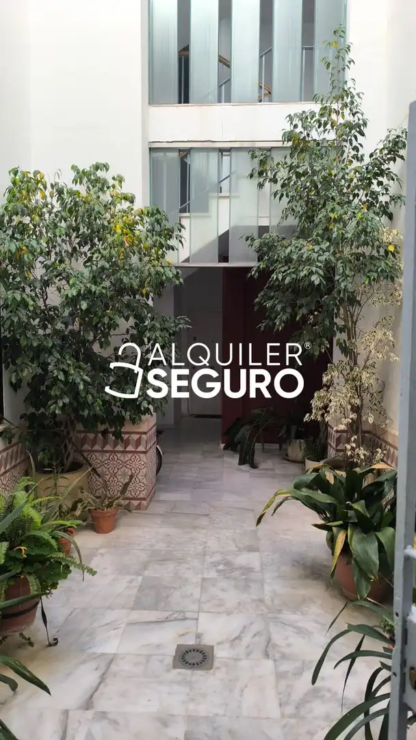 Piso de alquiler en Sevilla con Aire acondicionado y Amueblado