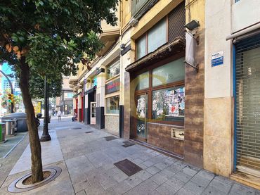 Locale commerciale in vendita a Calle Marqués de San Esteban