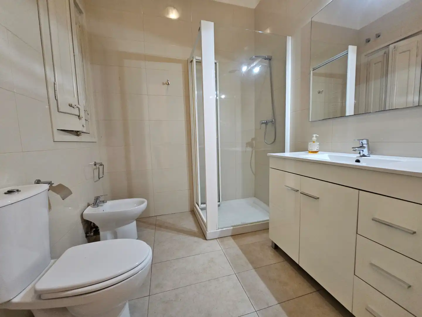 Bathroom of Flat for rent in Sabadell  with Heating and Balcony