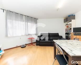 Living room of Flat for sale in Cornellà de Llobregat  with Air Conditioner and Terrace