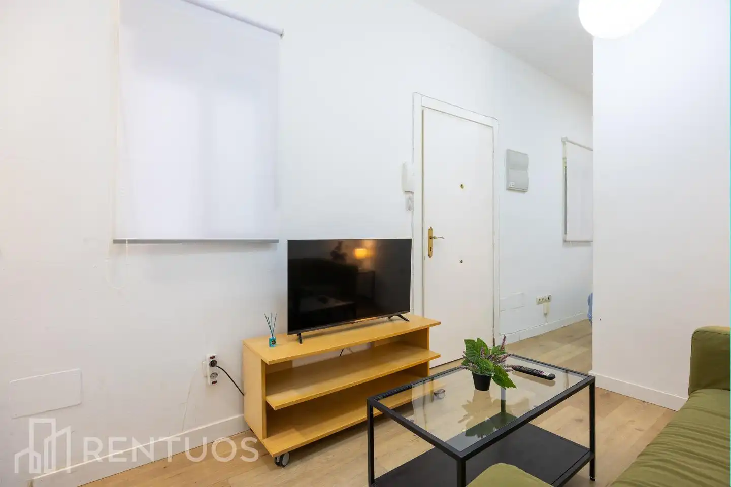 Living room of Study for rent in Madrid  with Furnished