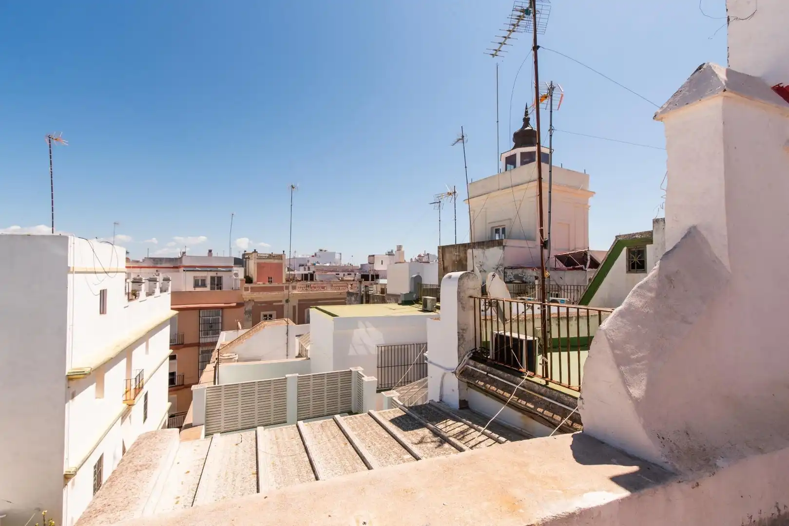 Vista exterior de Apartamento en venta en Cádiz