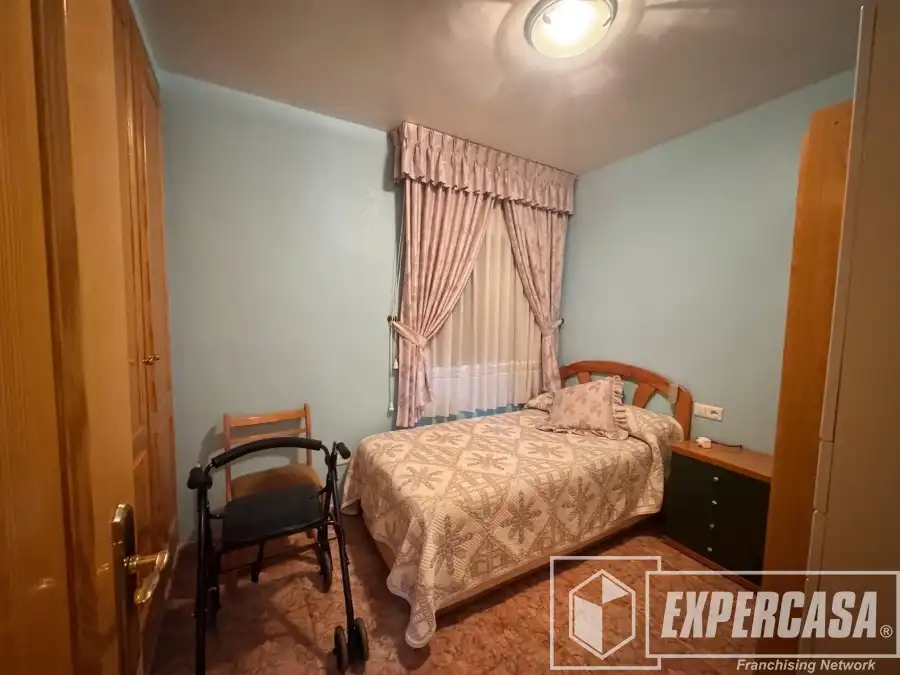 Bedroom of Flat for sale in Albal  with Air Conditioner, Terrace and Storage room