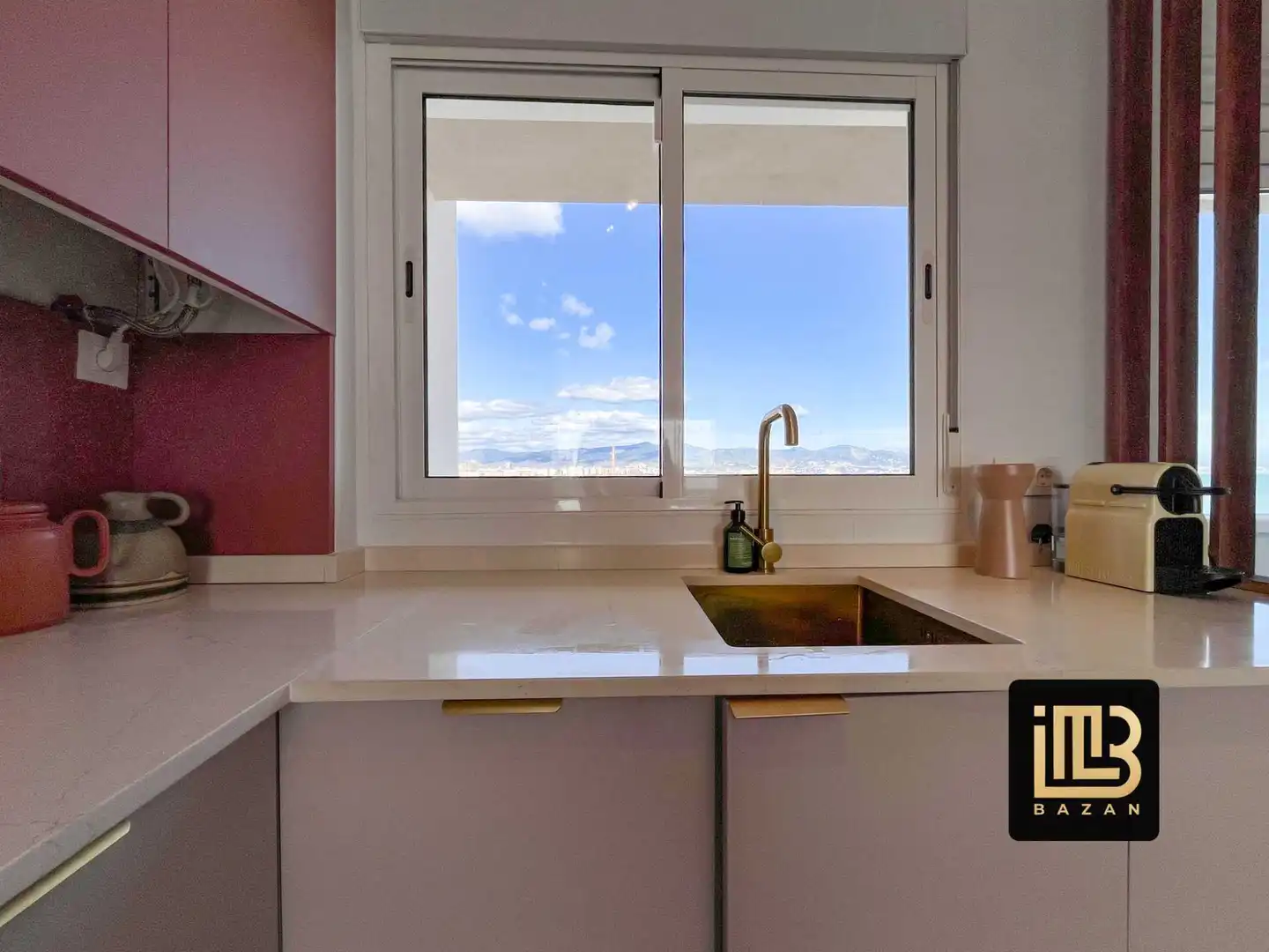 Kitchen of Flat for rent in Málaga  with Air Conditioner, Heating and Terrace