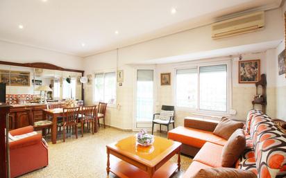 Living room of Flat for sale in Alaquàs  with Air Conditioner and Balcony