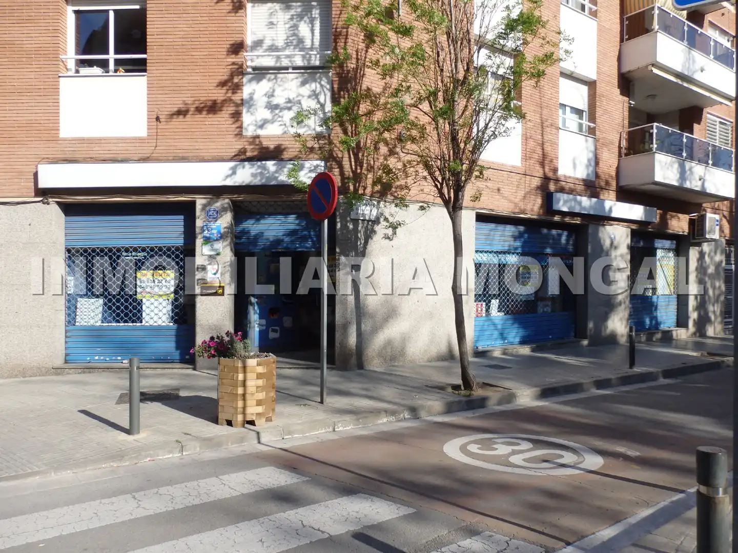 Local comercial de lloguer a Carrer d'Eusebi Güell, imagen 23
