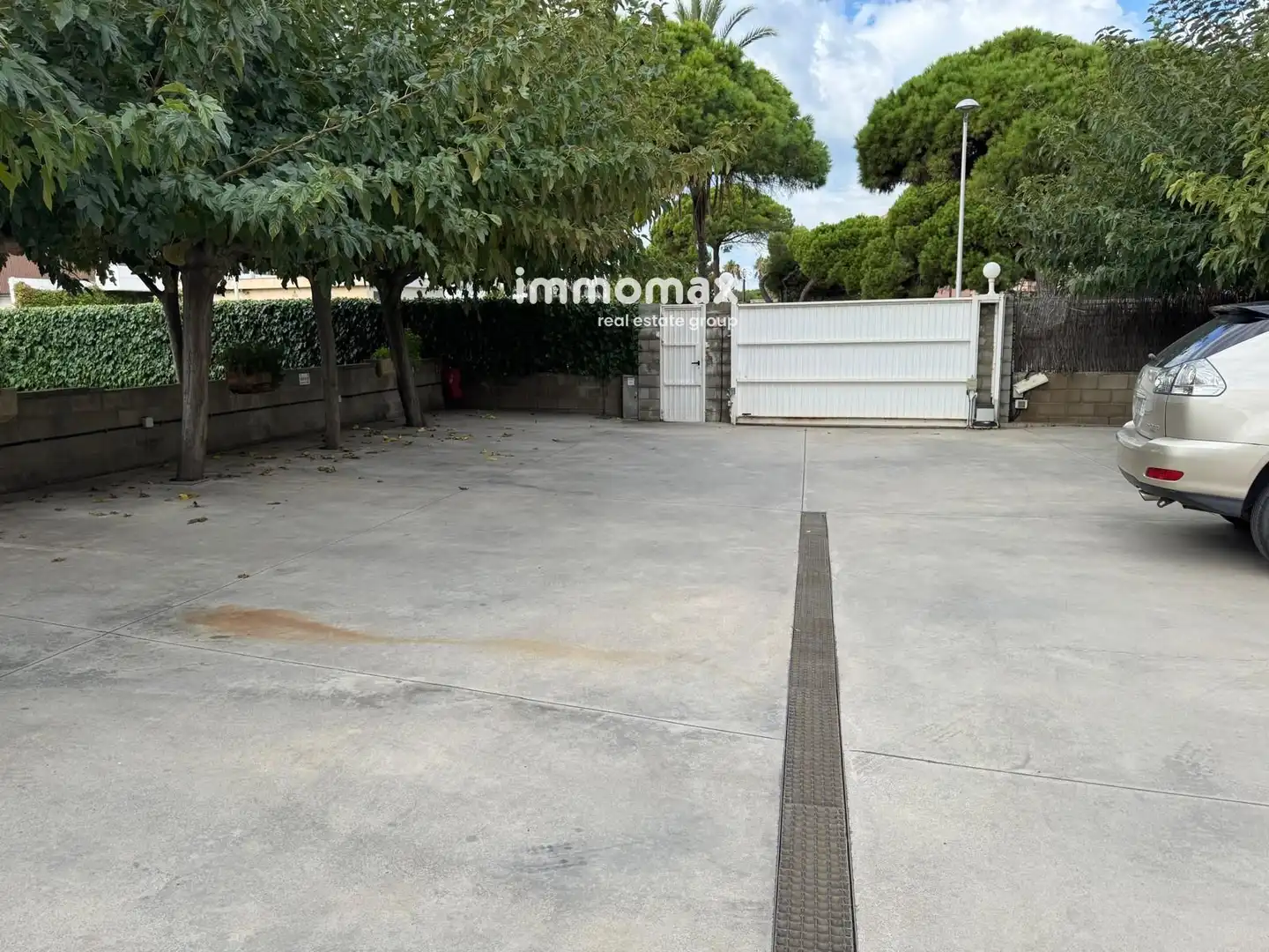 Exterior view of Attic for sale in Gavà  with Terrace, Swimming Pool and Community pool