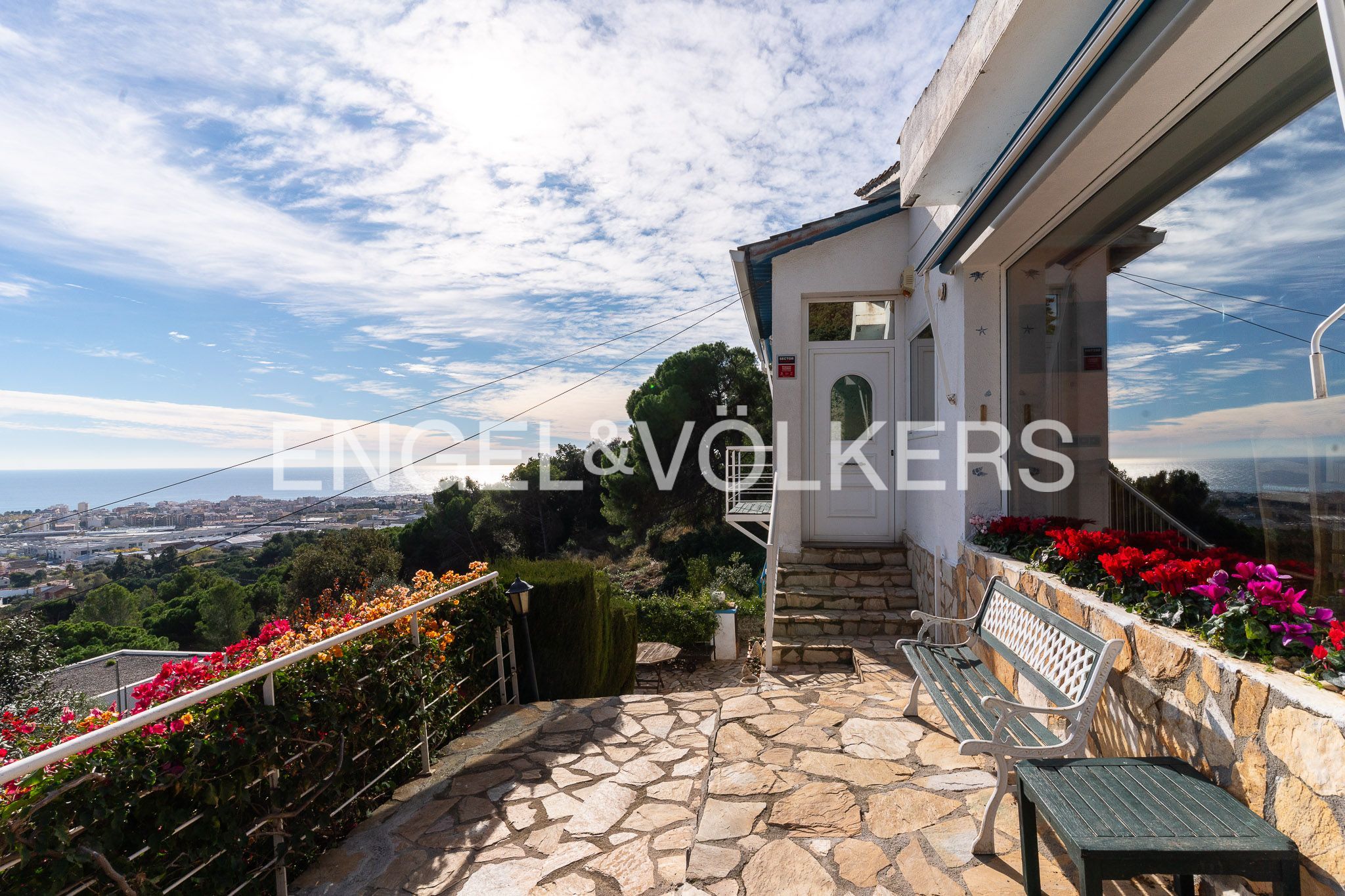 Exterior view of House or chalet for sale in Pineda de Mar  with Heating, Private garden and Terrace