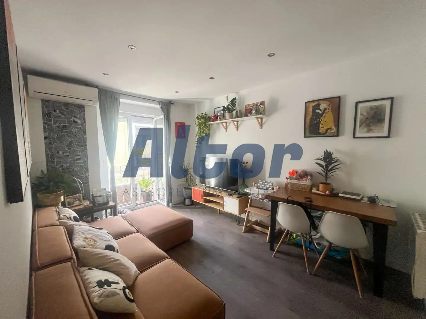 Sala de estar de Piso de alquiler en Madrid con Aire acondicionado, Calefacción y Terraza