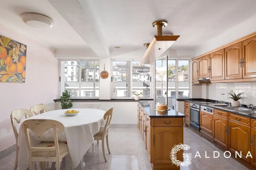 Cocina de Piso en venta en Donostia - San Sebastián  con Calefacción, Terraza y Trastero