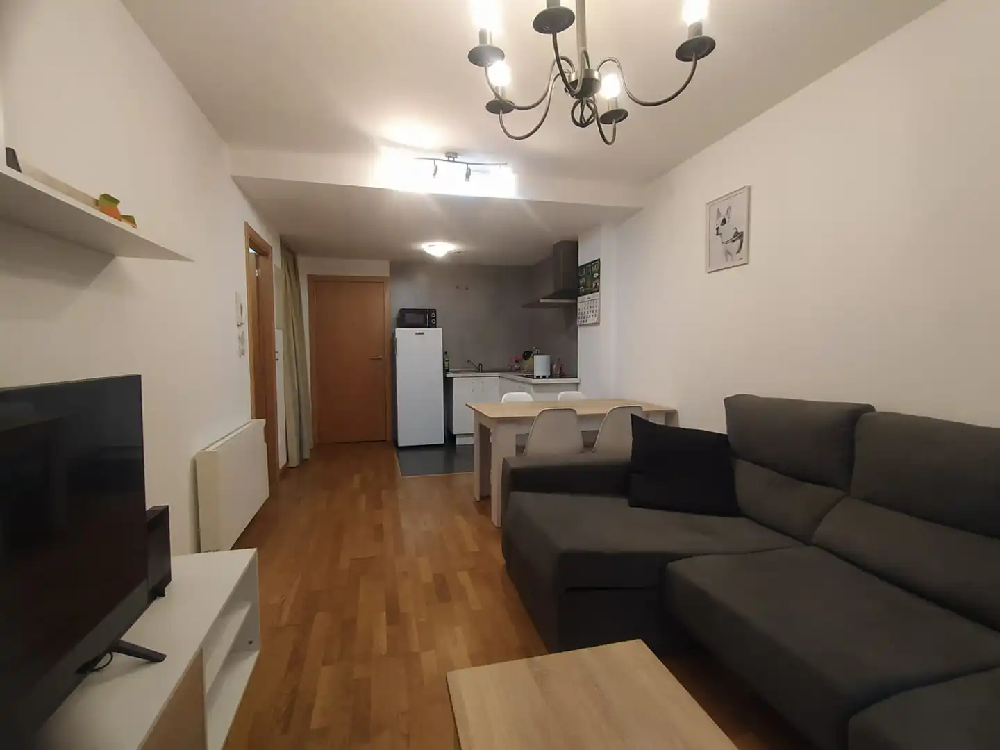 Sala de estar de Apartamento en venta en Cariño con Calefacción, Parquet y Amueblado
