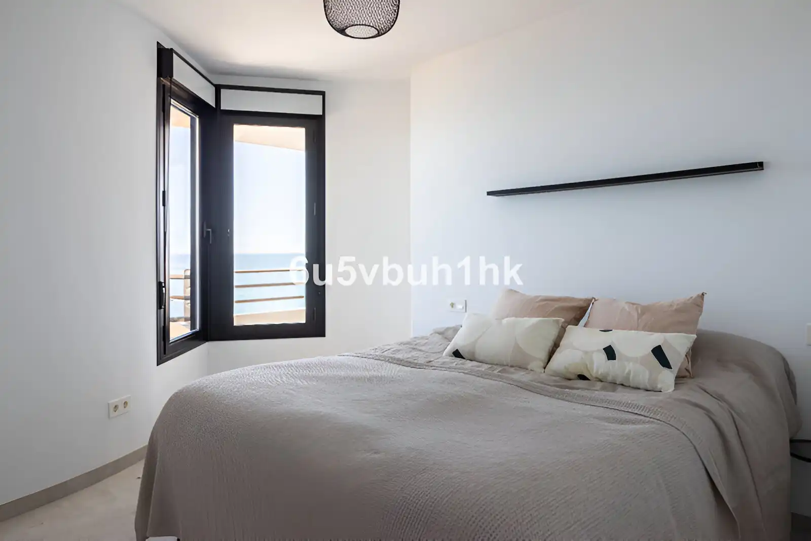 Schlafzimmer von Erdgeschoss zum Verkauf in Málaga mit Klimaanlage, Terrasse und Möbliert