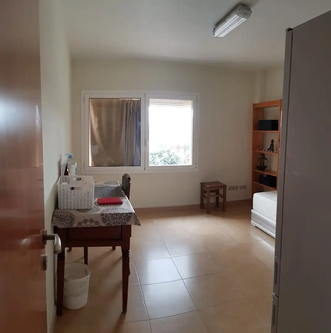Schlafzimmer von Einfamilien-Reihenhaus zum Verkauf in Cardedeu mit Privatgarten und Terrasse