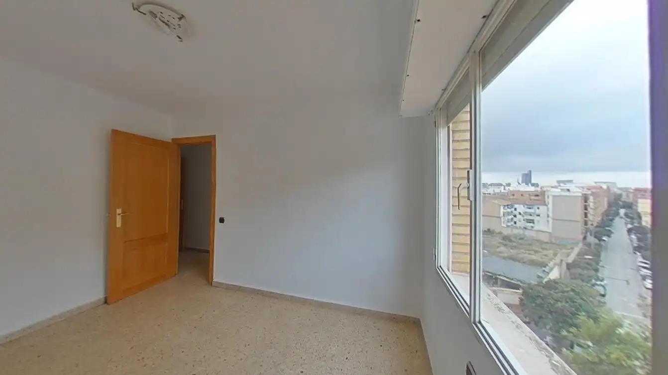 Piso con ascensor en venta en C/ General Llorens, imagen 11