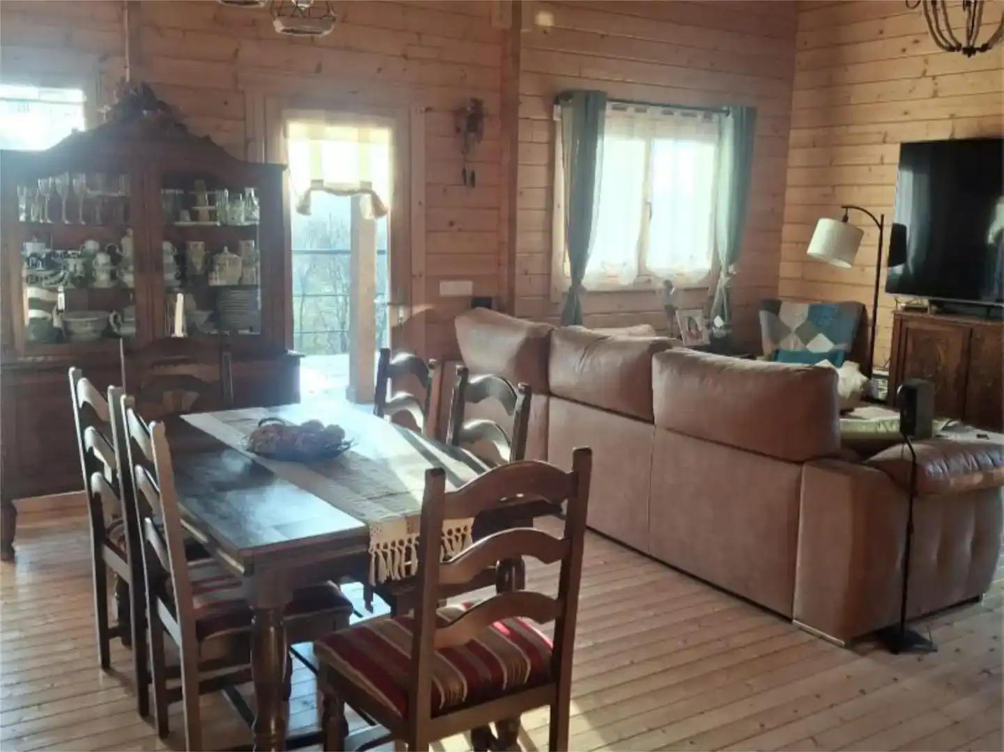 Sala d'estar de Casa o xalet en venda en Carreño amb Balcó