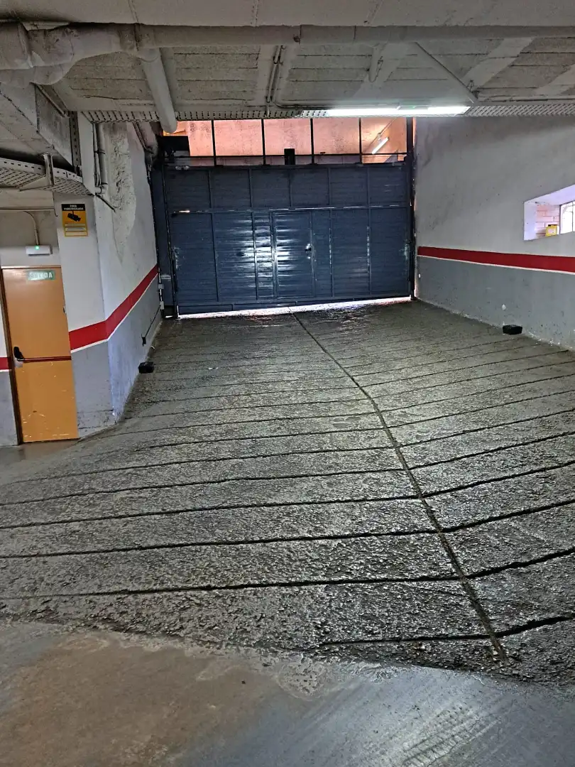 Parkplatz von Garage zum Verkauf in Reus mit Alarm