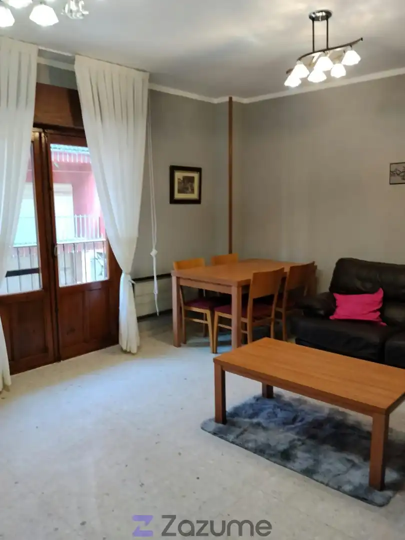 Dining room of Flat for rent in Toro  with Heating, Furnished and Oven