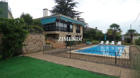 Photo 4 of Houses for sale in Paseo del Iregua, Albelda de Iregua, La Rioja