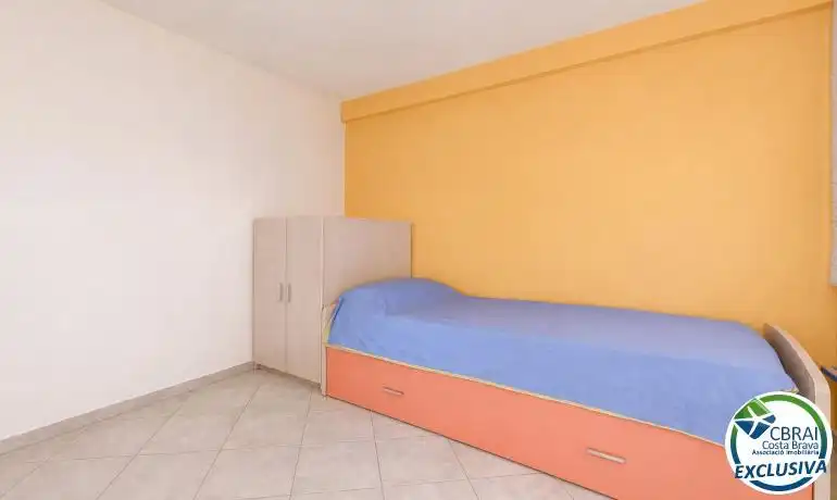 Habitación de Piso en venta en Roses con Jardín privado, Terraza y Piscina