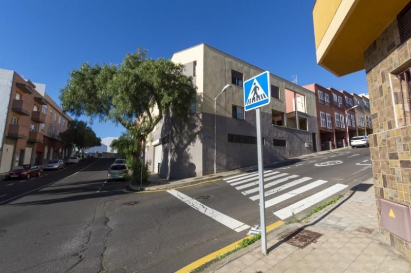 Vista exterior de Local en venda en  Santa Cruz de Tenerife Capital