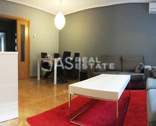 Sala d'estar de Pis en venda en  Madrid Capital amb Aire condicionat