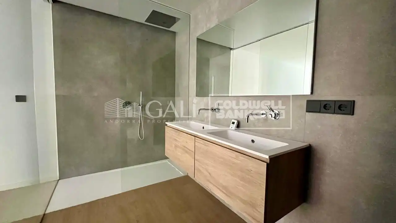 Flat with lift to rent in Calle Paraires, imagen 14