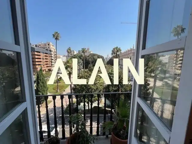 Piso con terraza en venta en de Alfonso 'El Magnánimo', imagen 4