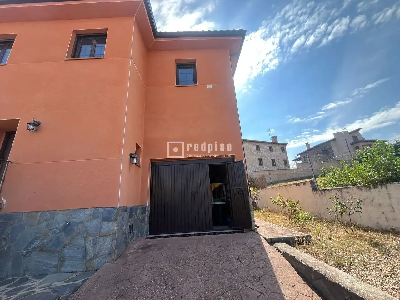 Vista exterior de Casa o chalet en venta en Duruelo