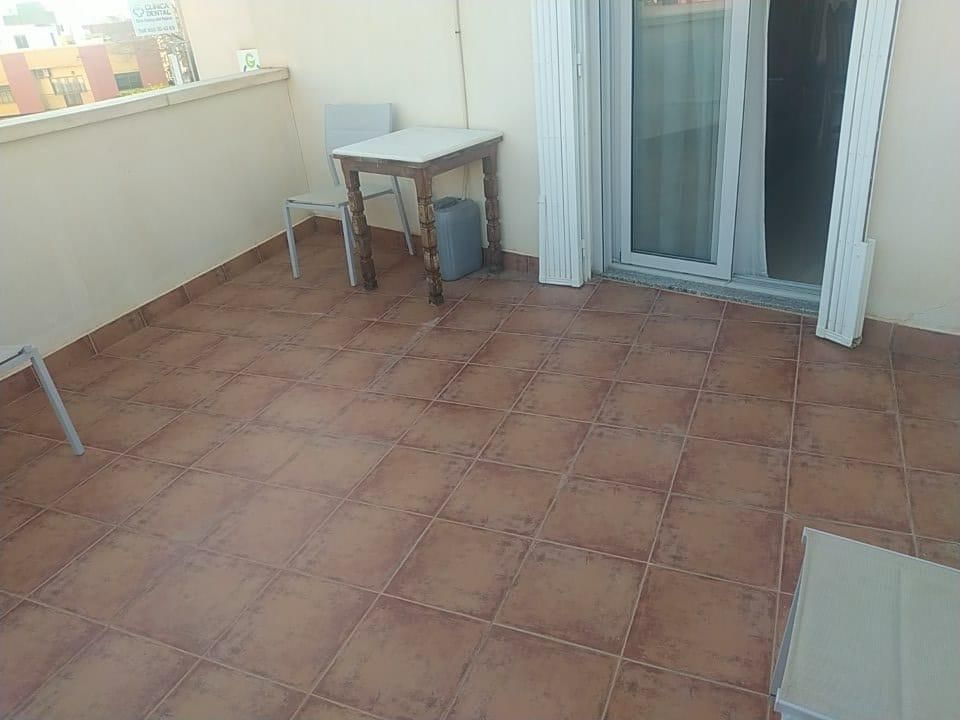 Flat to rent in Plaza CONSTITUCION, Viator