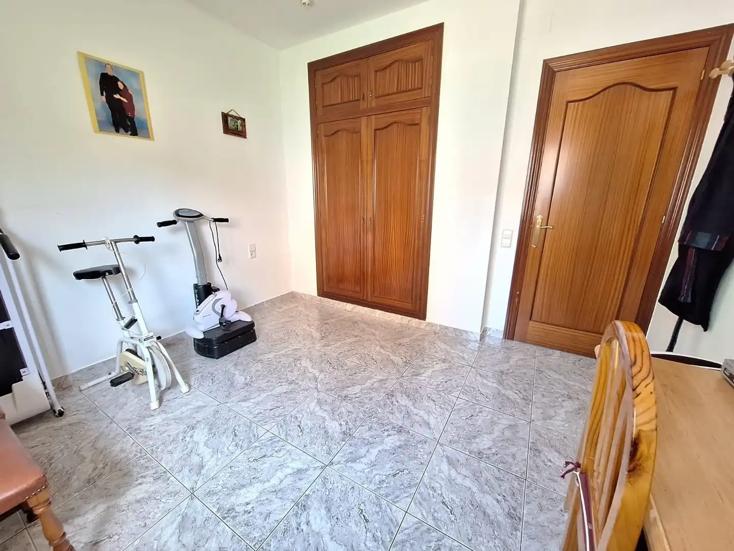 Country house zum Verkauf in Santa Eulàlia de Ronçana mit Klimaanlage, Privatgarten und Terrasse