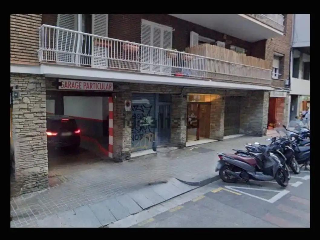 Individual for sale in Padua 93