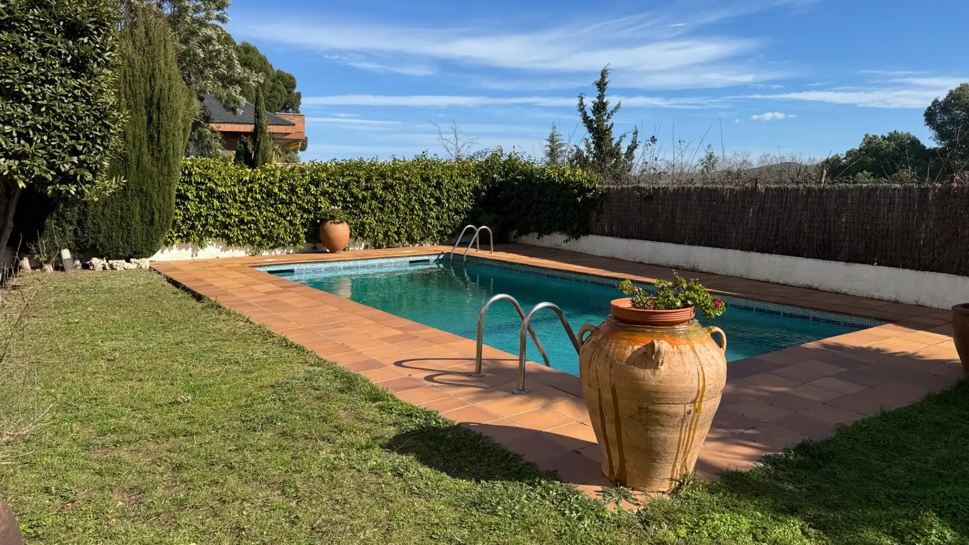 Swimming pool of Houses for sale in Sant Cugat del Vallès  with Heating, Private garden and Parquet flooring