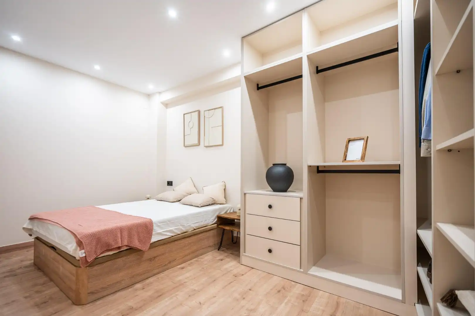 Habitación de Piso en venta en Granada con Aire acondicionado, Calefacción y Amueblado