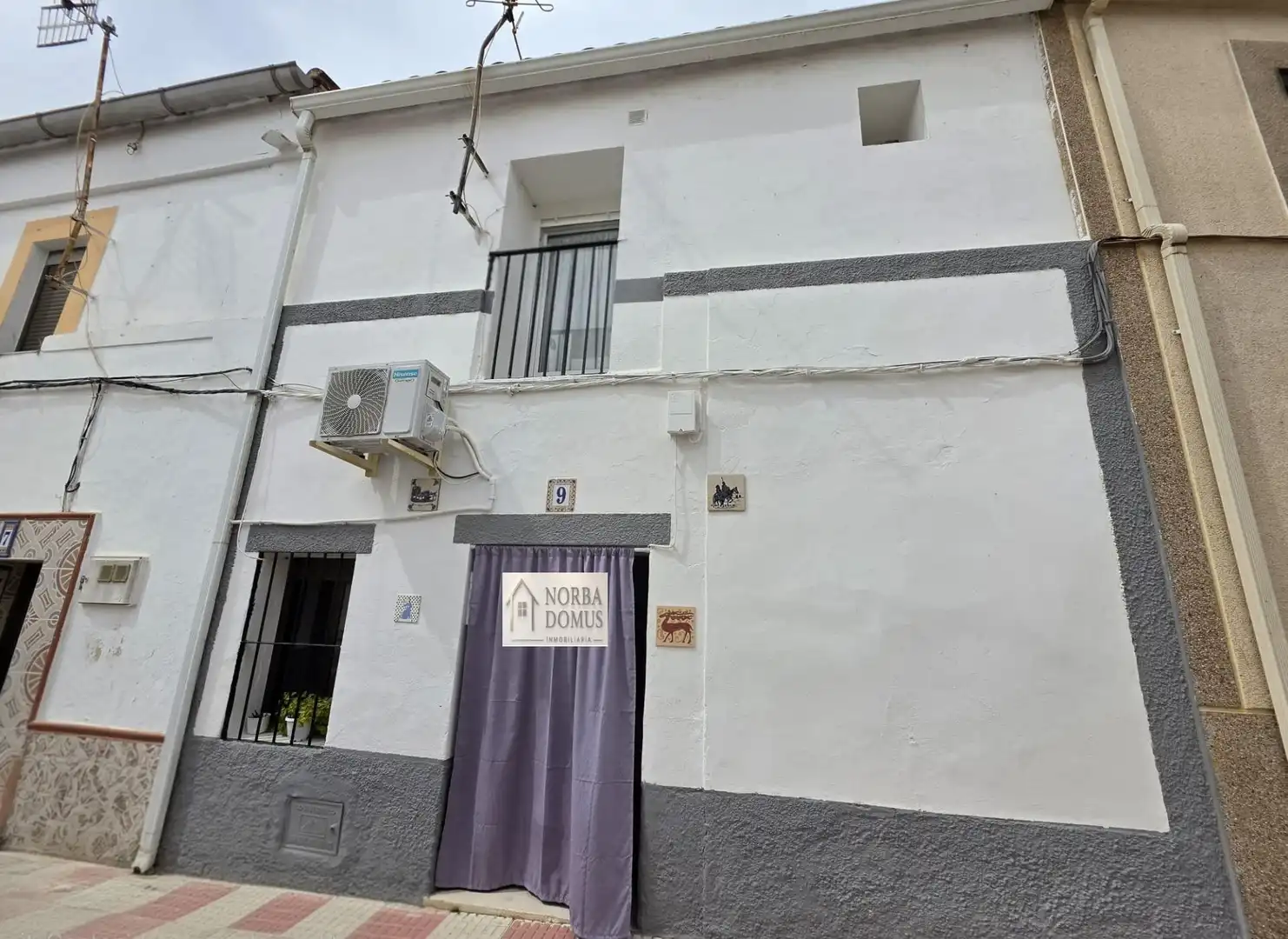 Exterior view of Country homes for sale in Aldea del Cano, Cáceres