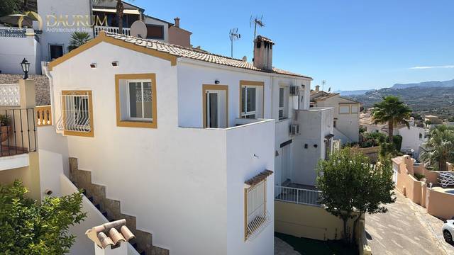 Casa adosada en Venta en PP.ASEGADOR Y CALISTR en Els Calistros  - L'Assagador