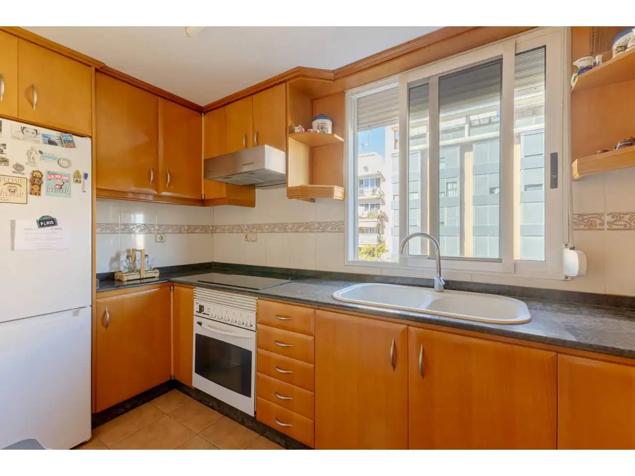 Piso con ascensor en venta en Calle Bernia, imagen 7