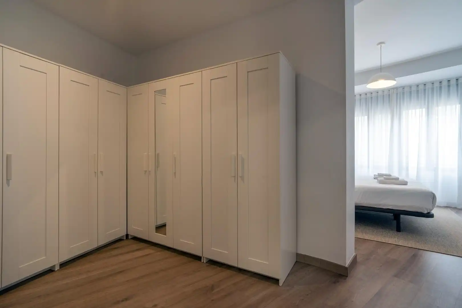 Bedroom of Flat for rent in Valencia  with Air Conditioner, Heating and Furnished