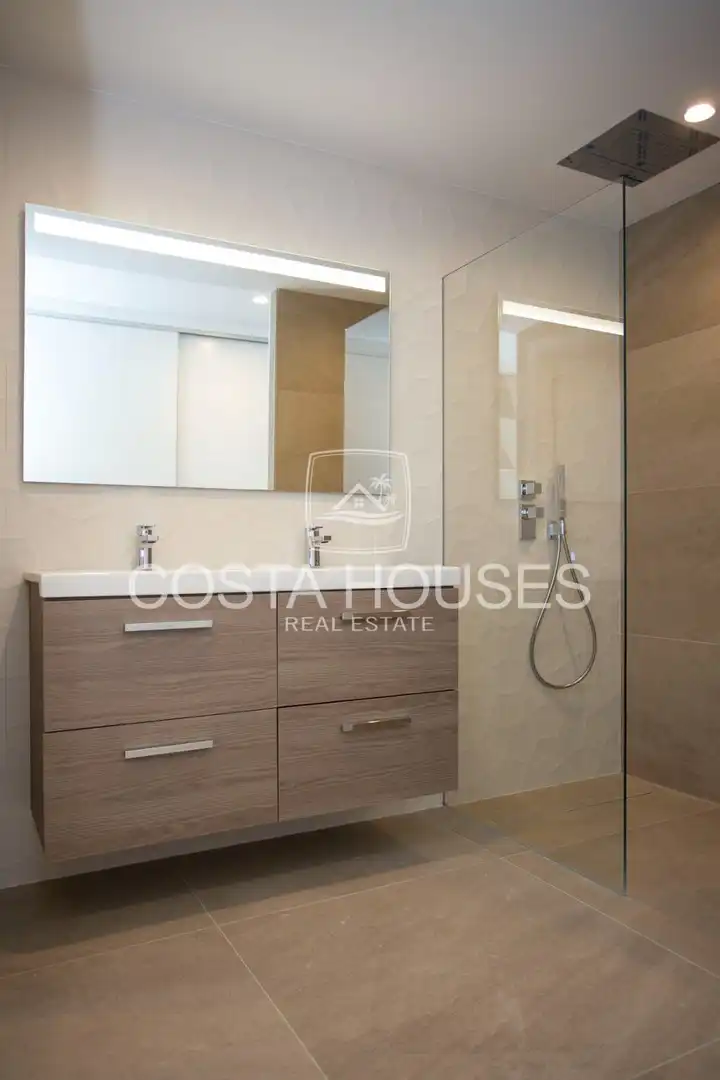 Detached house with pool for sale in Paichi, imagen 30