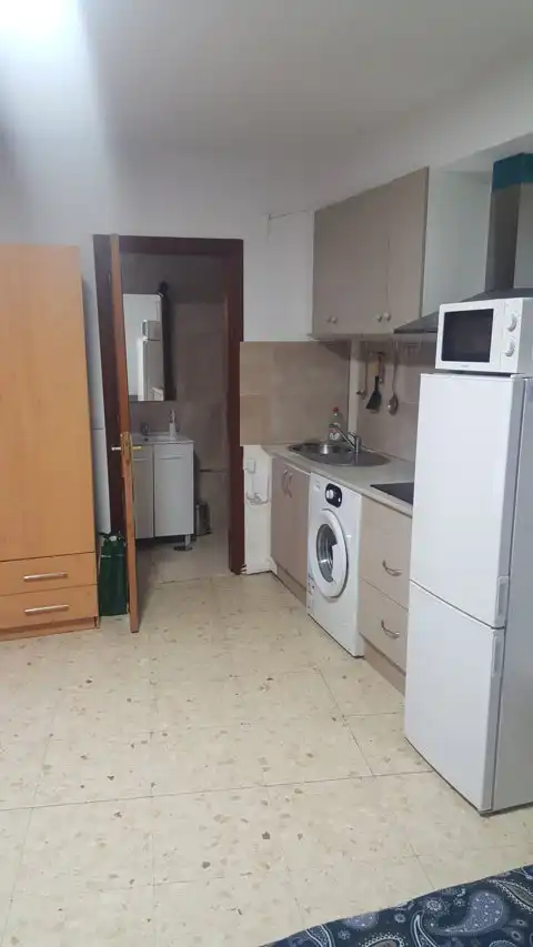 Küche von Loft zum Verkauf in Marín mit Möbliert, Waschmaschine und Mikrowelle