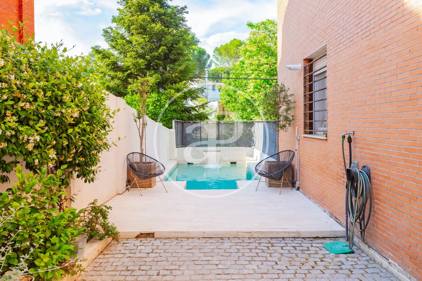 Terraza de Casa adosada en venta en Madrid con Aire acondicionado, Calefacción y Jardín privado